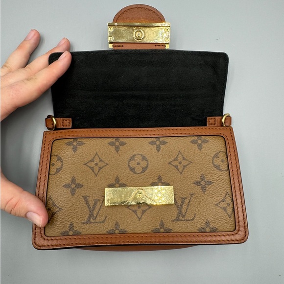 Louis Vuitton Dauphine wallet on chain reverse monogram - Picture 13 of 16